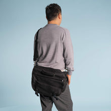 Load image into Gallery viewer, Hemp Courier Bag
