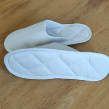 Load image into Gallery viewer, Glue-Free Plastic-Free Organic Slippers