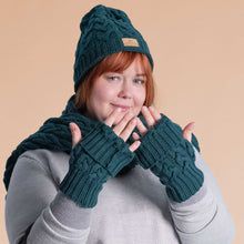 Load image into Gallery viewer, certified organic merino wool beanie