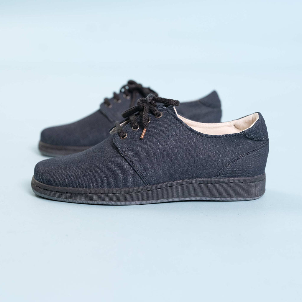 organic cotton sneakers