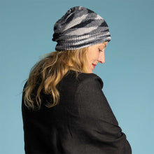 Load image into Gallery viewer, Linen Slouch Beanie