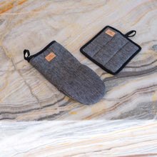 Load image into Gallery viewer, organic linen pot holder oven mitt plastic-free