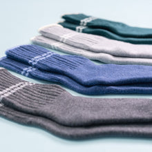 Load image into Gallery viewer, organic merino wool terry socks