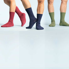 Load image into Gallery viewer, organic cotton socks made in usa