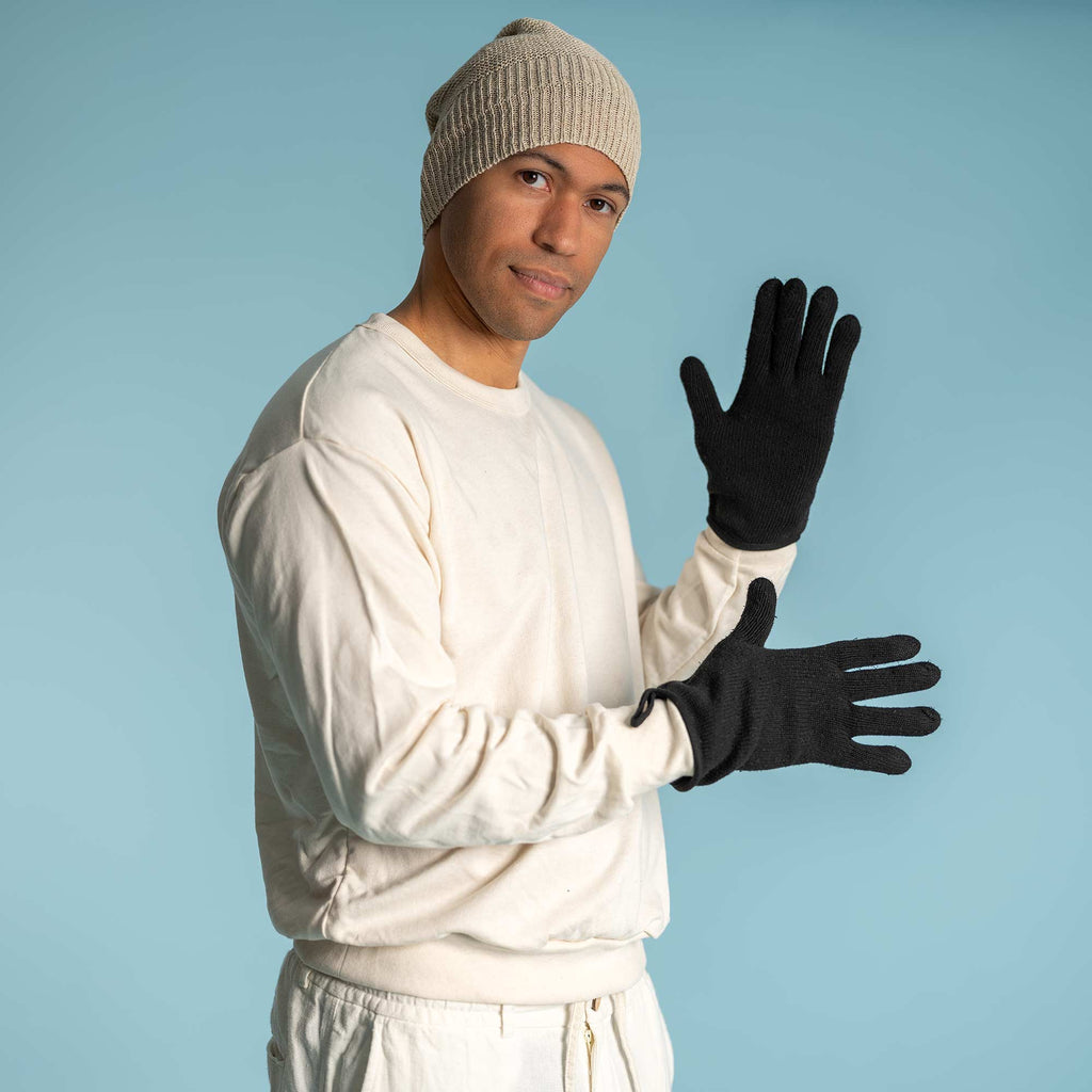 polyester-free organic cotton gloves