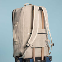 Load image into Gallery viewer, hemp maximum carryon suitcase