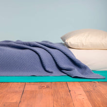 Load image into Gallery viewer, organic merino wool blanket