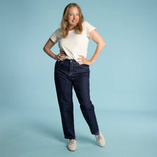 Load image into Gallery viewer, women's organic cotton jeans indigo dyed