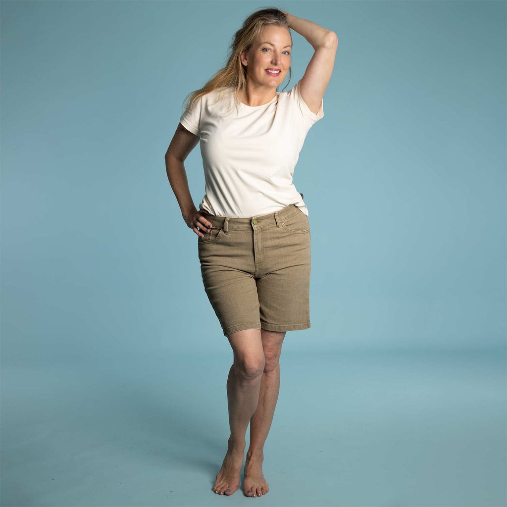 Organic cotton stretchy denim shorts clay dyed