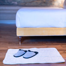 Load image into Gallery viewer, glue-free organic linen slippers
