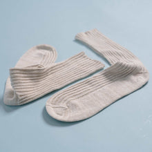 Load image into Gallery viewer, elastic-free organic linen socks synthetic-free