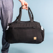 Load image into Gallery viewer, organic linen sports bag plastic-free