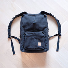 Load image into Gallery viewer, Hemp travel backpack