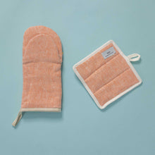 Load image into Gallery viewer, organic hemp mitt and pot holder orange