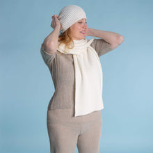 Load image into Gallery viewer, organic merino wool knit scarf