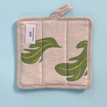 Load image into Gallery viewer, synthetic free potholder