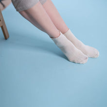 Load image into Gallery viewer, polyester-free 100% organic cotton socks