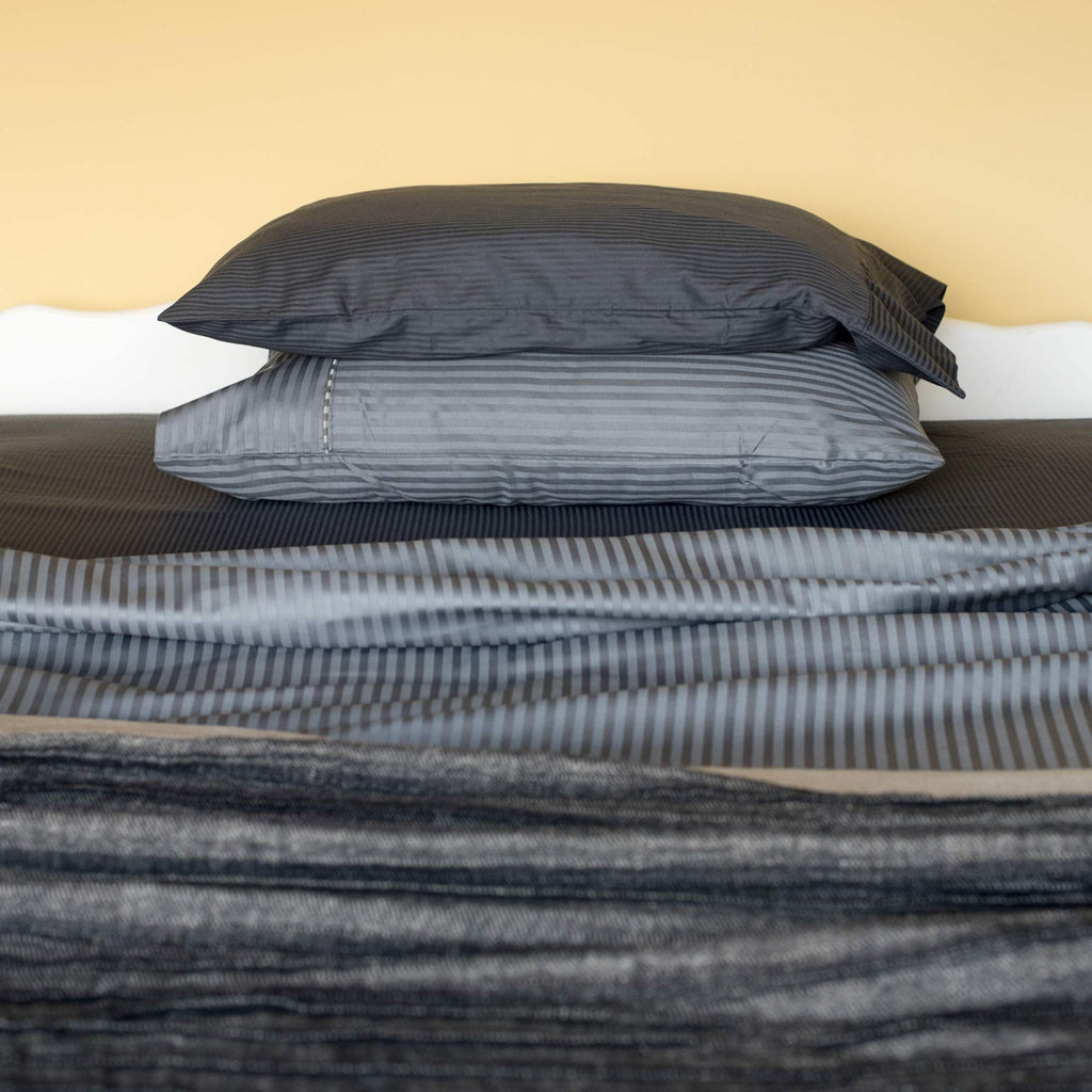 organic cotton sheets dark grey