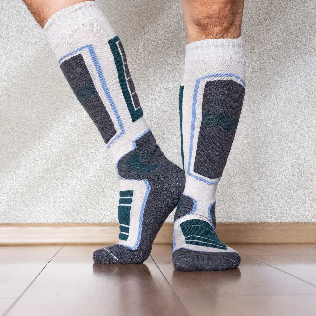 SNOWMASS 98% Organic Merino Wool Hiking Socks (2% Bio Elastic) (Thick, Warm, Certified Organic, Not Superwashed, No Forever Chemicals) (100% Biodegradable)