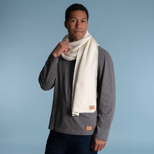 Load image into Gallery viewer, plastic-free 100% organic merino wool scarf