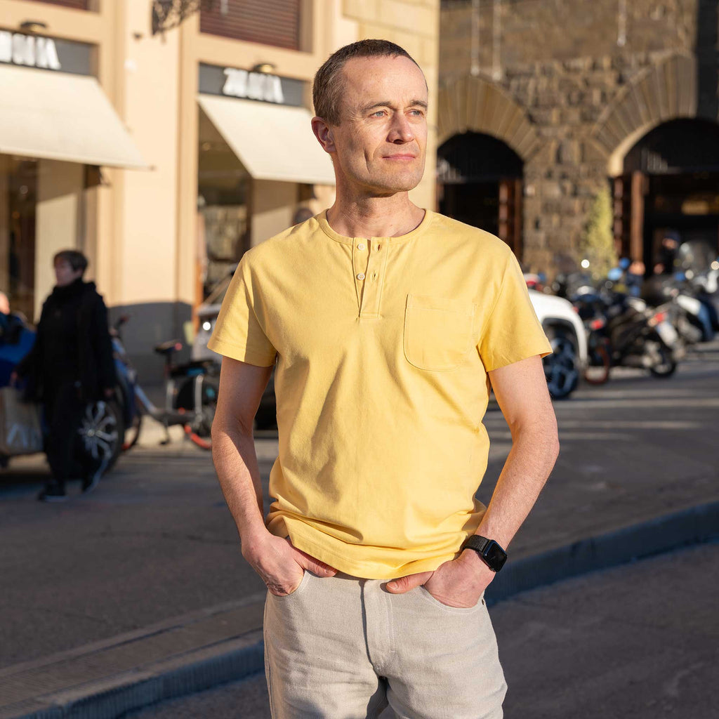 organic cotton pocket t-shirt