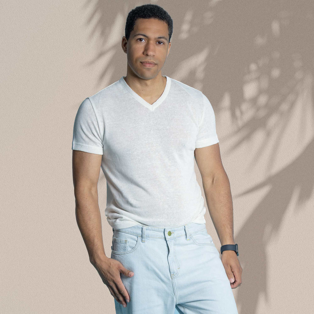plastic-free 100% hemp V-neck t-shirt