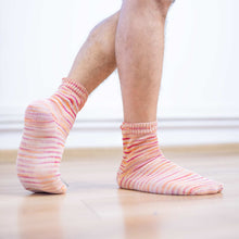 Load image into Gallery viewer, organic linen socks polyester-free