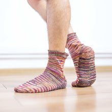 Load image into Gallery viewer, organic linen socks with no polyester