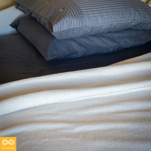 Load image into Gallery viewer, organic cotton winter blanket