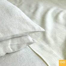 Load image into Gallery viewer, Fine 6.35oz Parisian Organic French Linen Bed Sheets (99.9% Biodegradable)