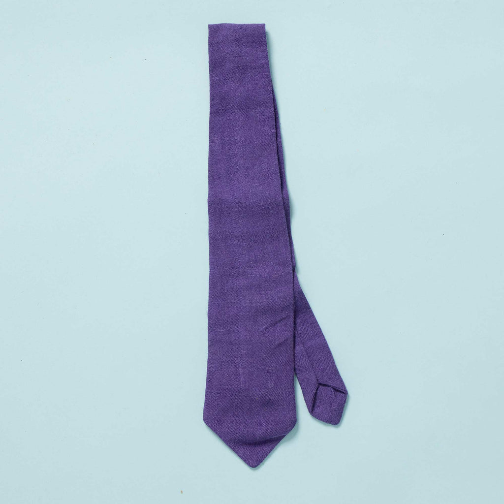 organic necktie
