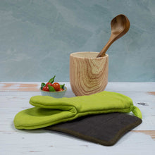 Load image into Gallery viewer, organic hemp oven mitt