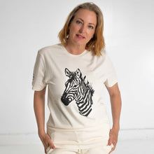 Load image into Gallery viewer, elastic free organic cotton t-shirt