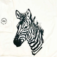 Load image into Gallery viewer, organic cotton t-shirt printed