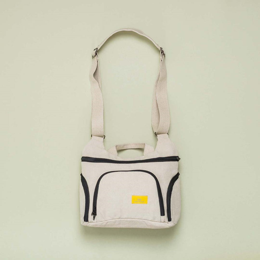 LIVERPOOL Organic Hemp Camera Bag (99.9% Biodegradable)