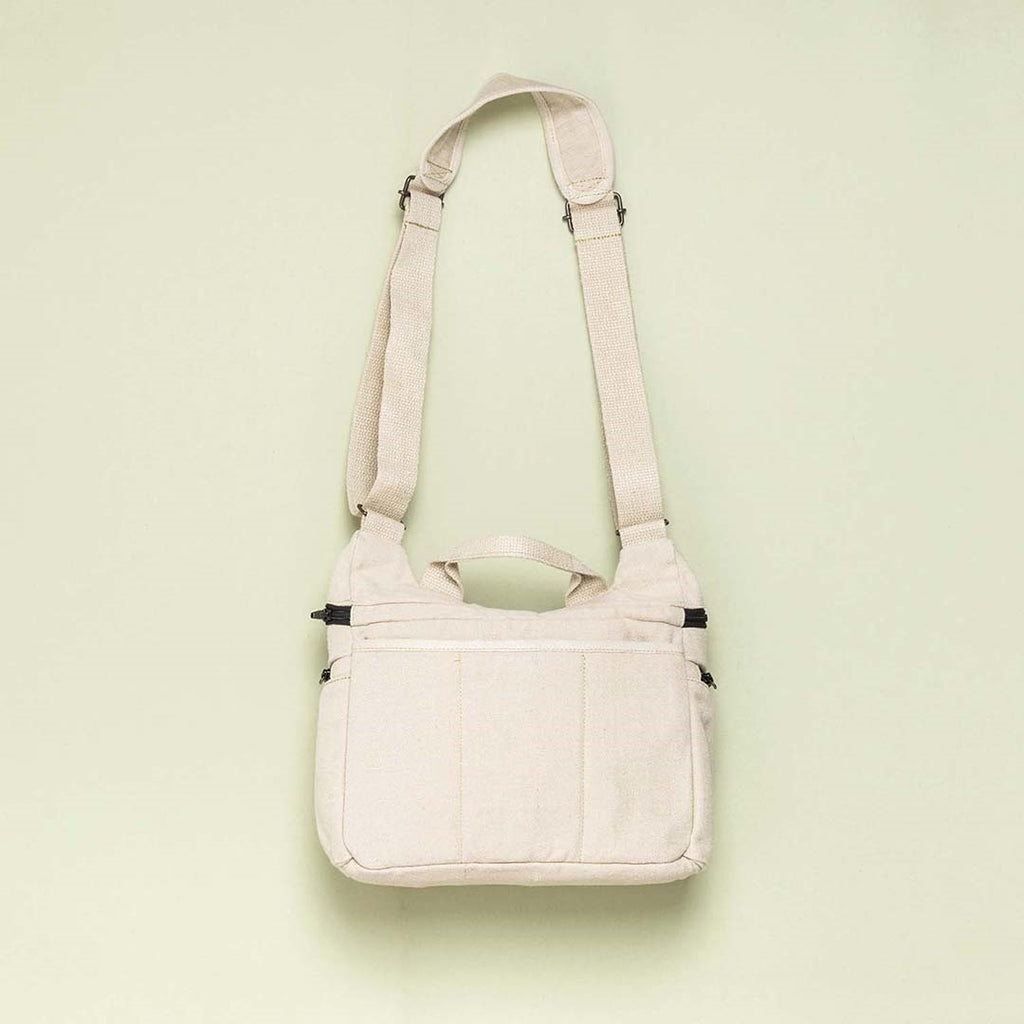 LIVERPOOL Organic Hemp Camera Bag (99.9% Biodegradable)