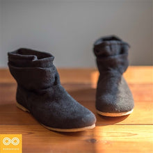 Load image into Gallery viewer, MADEMOISELLE Ladies Handmade Hemp Boots (Women's Sizes)