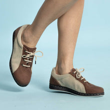 Load image into Gallery viewer, women's hemp sneakers