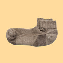 Load image into Gallery viewer, wool socks made in usa